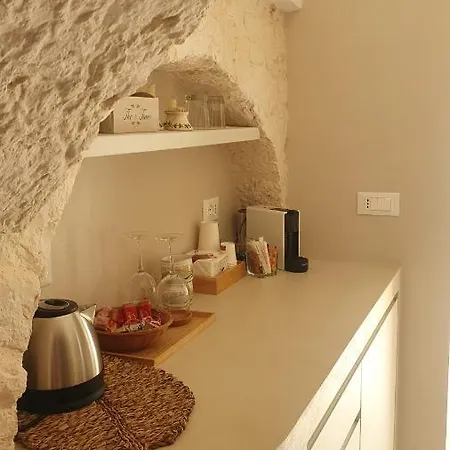 Trulli Luce 公寓 *