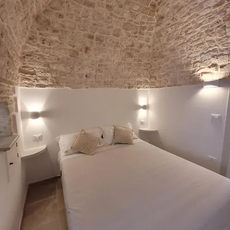 Trulli Luce 公寓